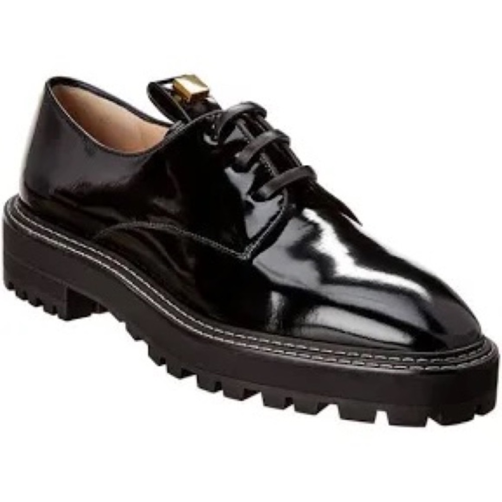 New Never Worn. Stuart Weitzman Jasper Oxford.